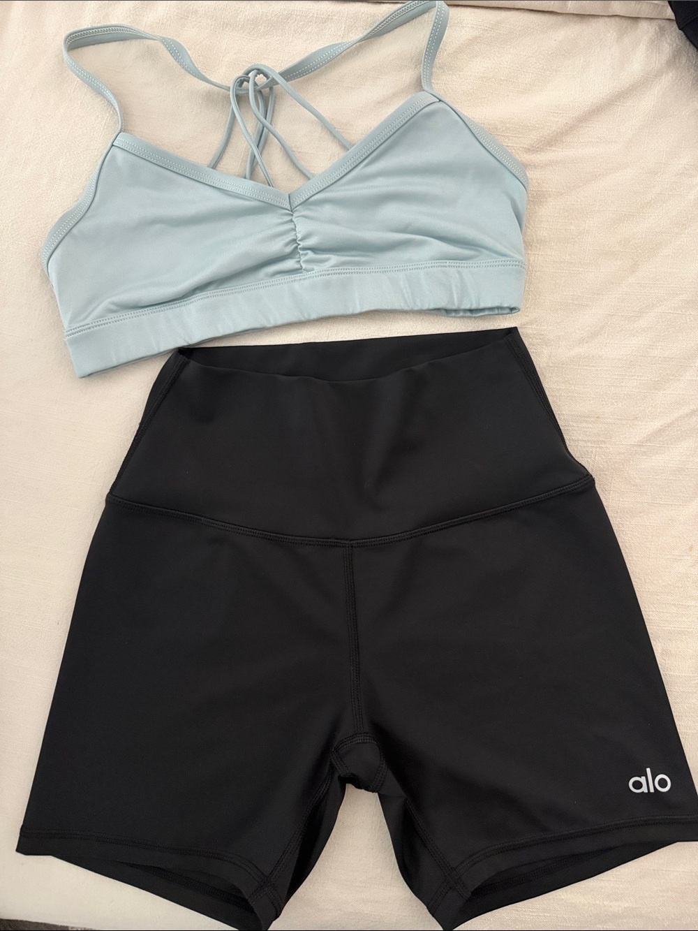 ALO Yoga Set
